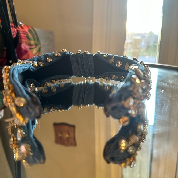 NWOT BOUTIQUE JEAN HEADBAND WITH DIAMOND ACCENT main image 6